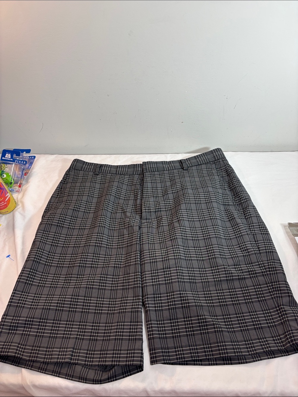 Walter Hagen Black and Gray Plaid Golf Shorts. 0273